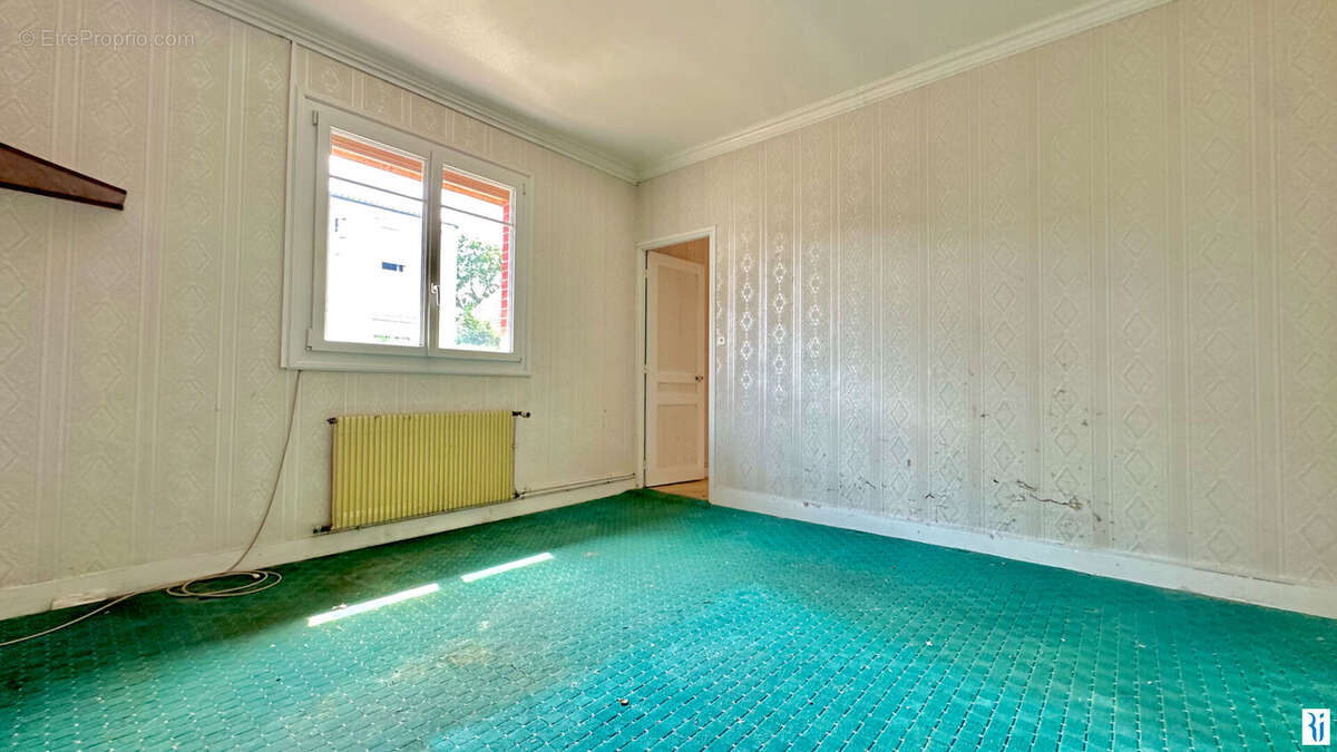 Maison 4 pièces avec double garage -  LE GRAND-QUEVILLY - photo 7