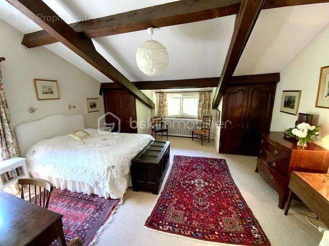 Maison à DURBAN-SUR-ARIZE