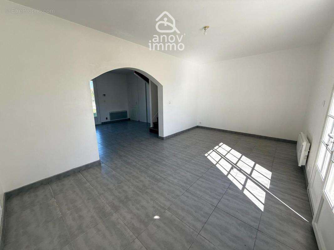 NOUVEAUTE : Maison 3 chambres de 81 m2 avec jardin   Environ - photo 5