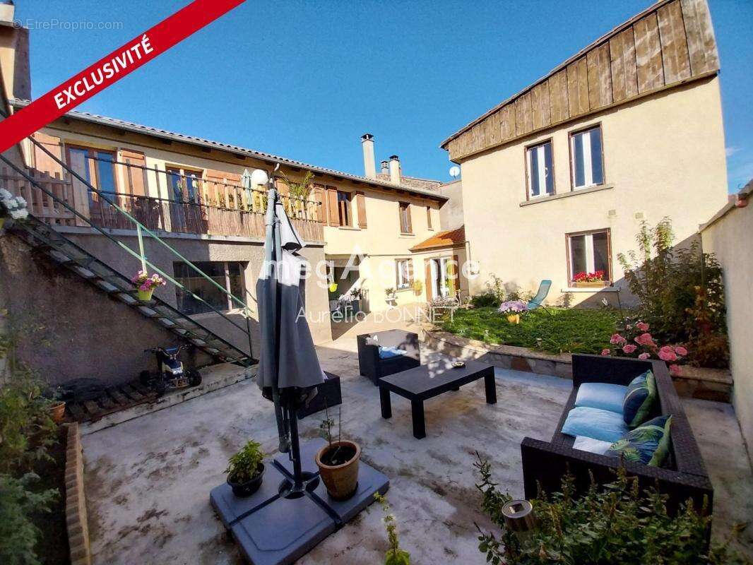 Ensemble de maisons atypique avec extérieur sans vis à vis - photo 7