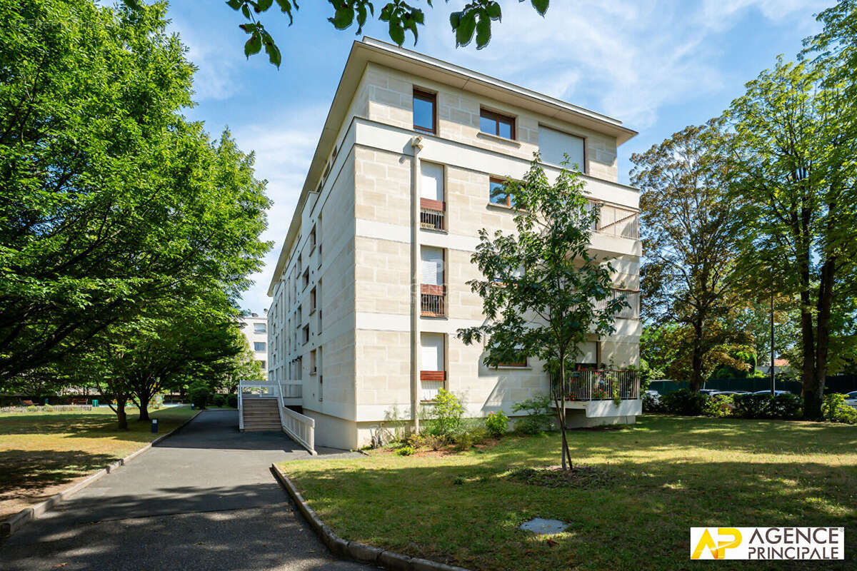 Appartement Maisons Laffitte 4 pièce(s) 81m2 - photo 16