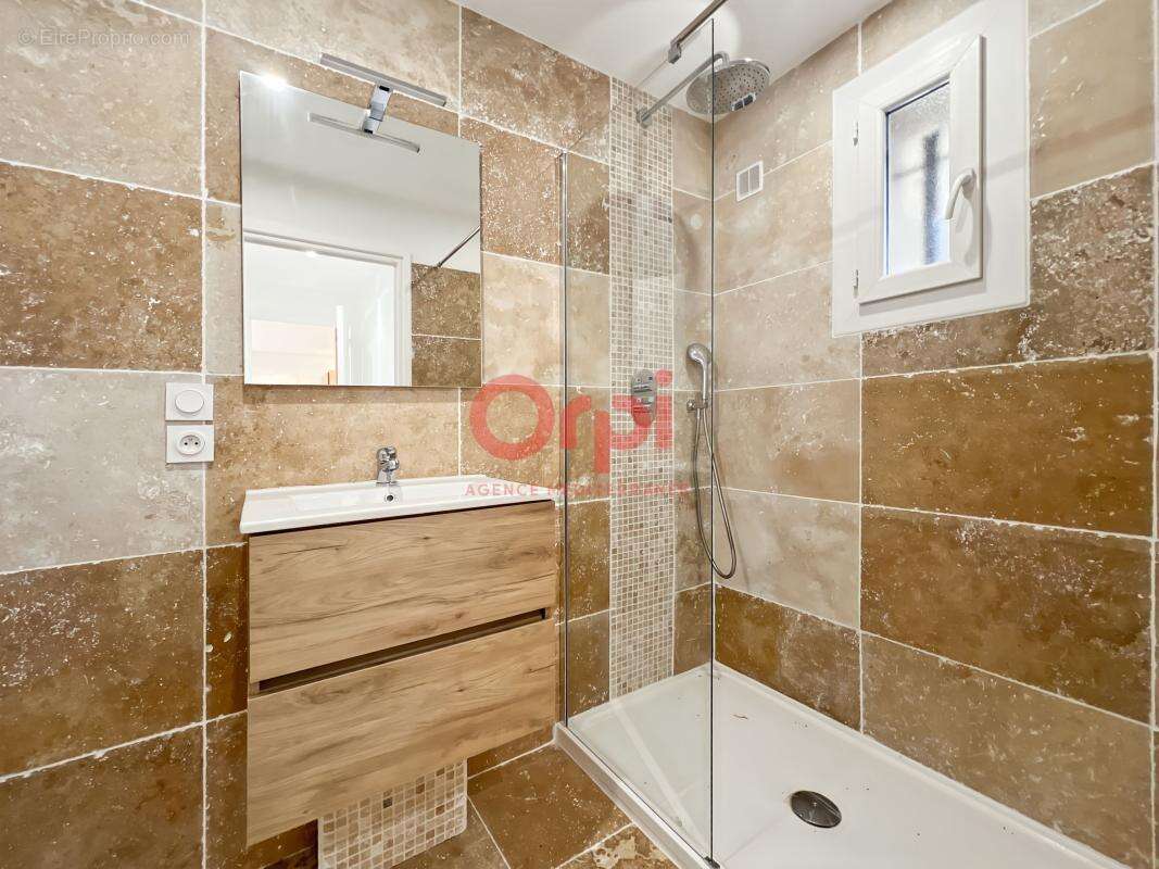 Appartement à PLAN-DE-LA-TOUR