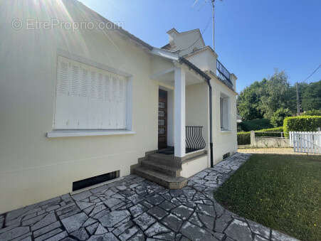 Maison à BELLERIVE-SUR-ALLIER