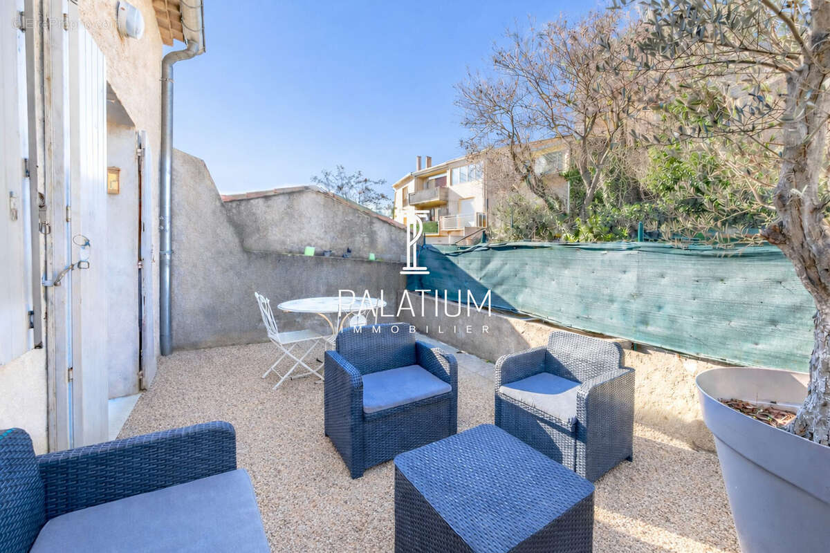 Appartement à GREOUX-LES-BAINS