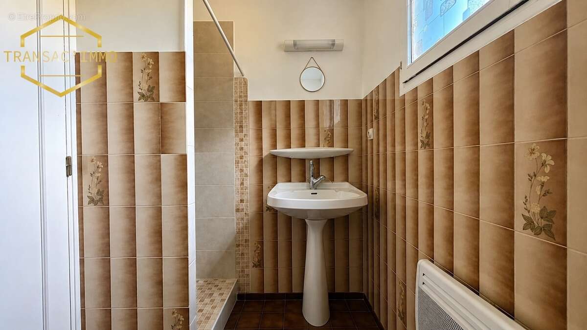 Maison 151 m² à Murianette  - photo 9