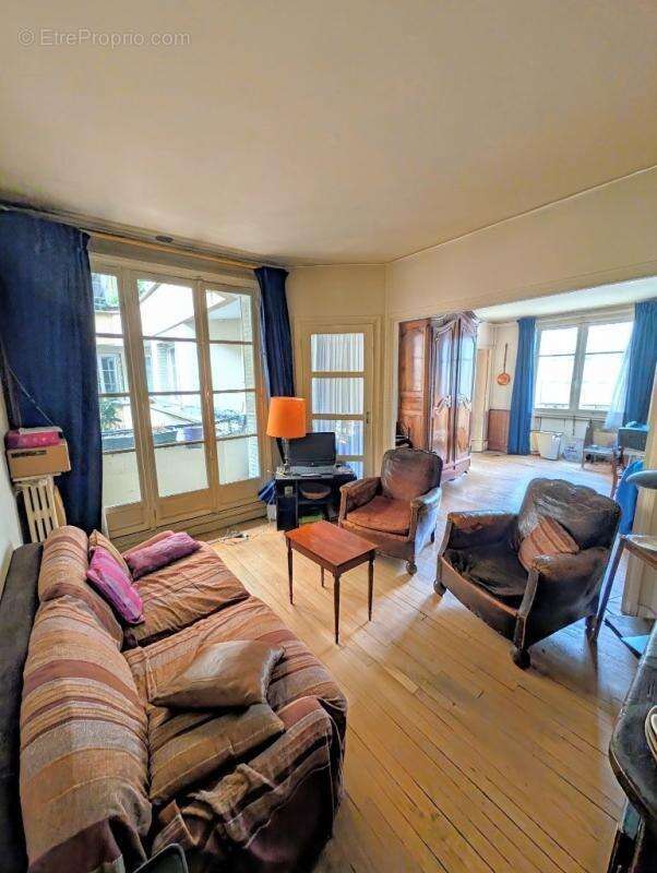 Appartement à ISSY-LES-MOULINEAUX
