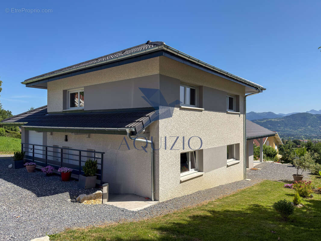 Maison à ETAUX