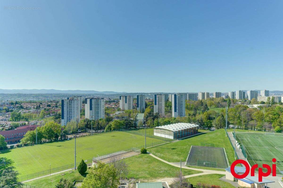 Appartement à VENISSIEUX