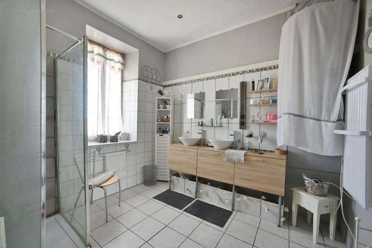 Maison à ROCHEFORT-DU-GARD