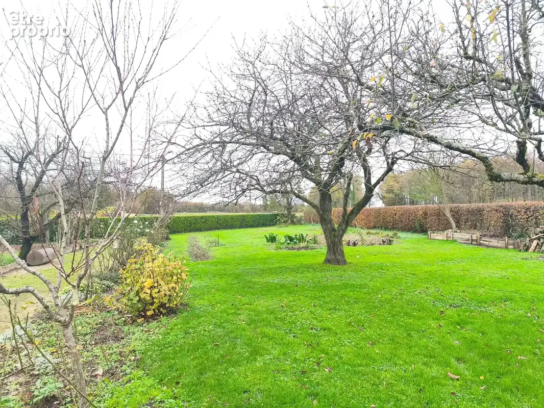 Terrain 850 m² à vendre à Attignat (01340) - photo 4