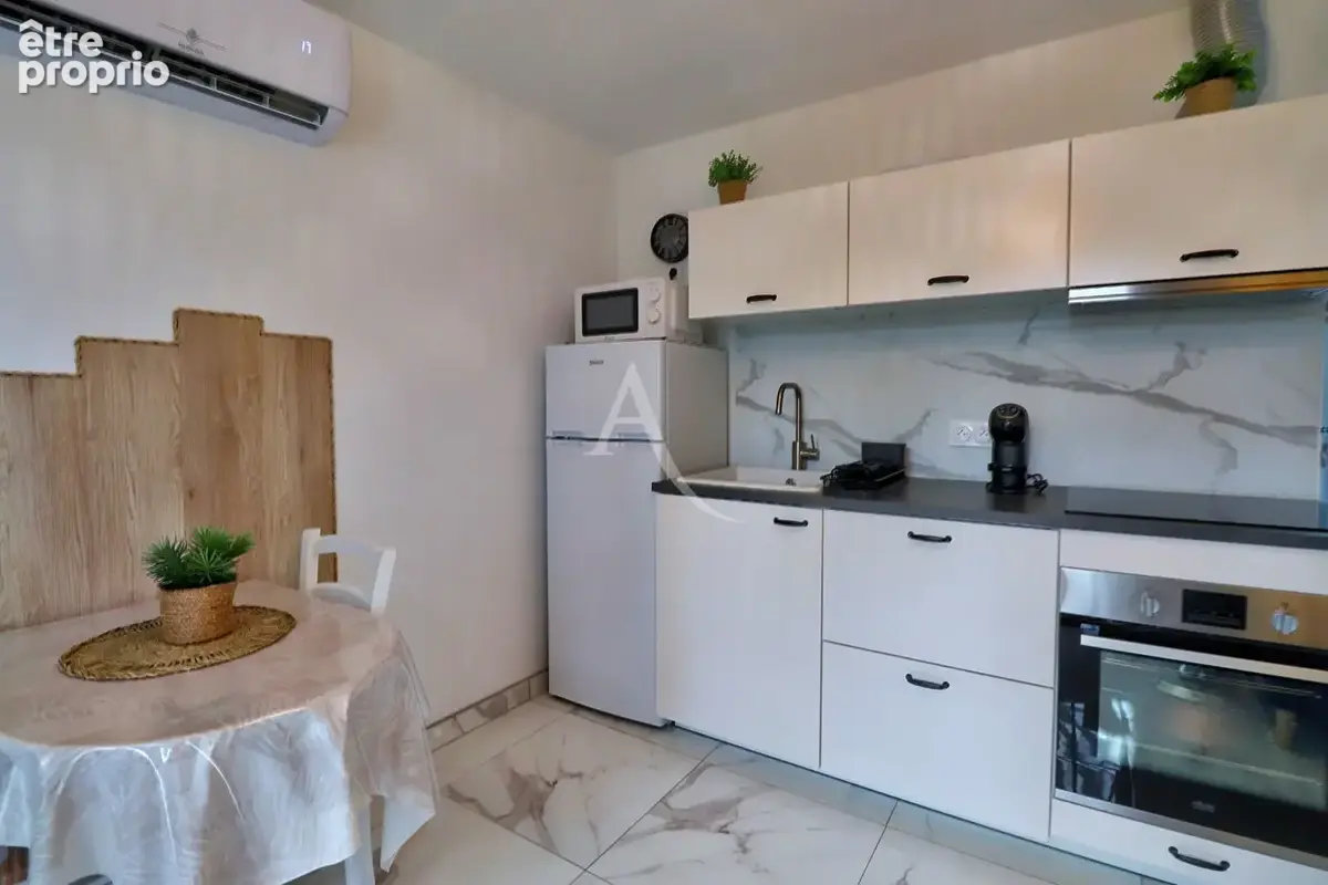 Propriete de 164.92 m2 avec terrasse jardin parking a greoux les bains - photo 12