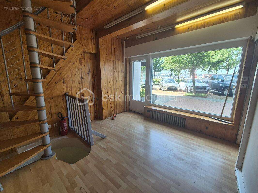 Commerce à BOULOGNE-SUR-MER