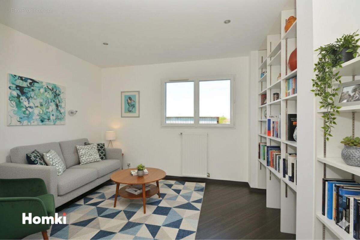 Maison à VILLENEUVE