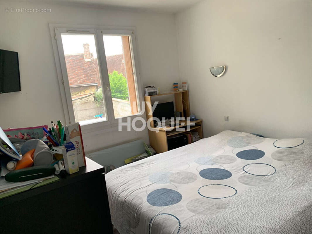 Maison à COURTALAIN