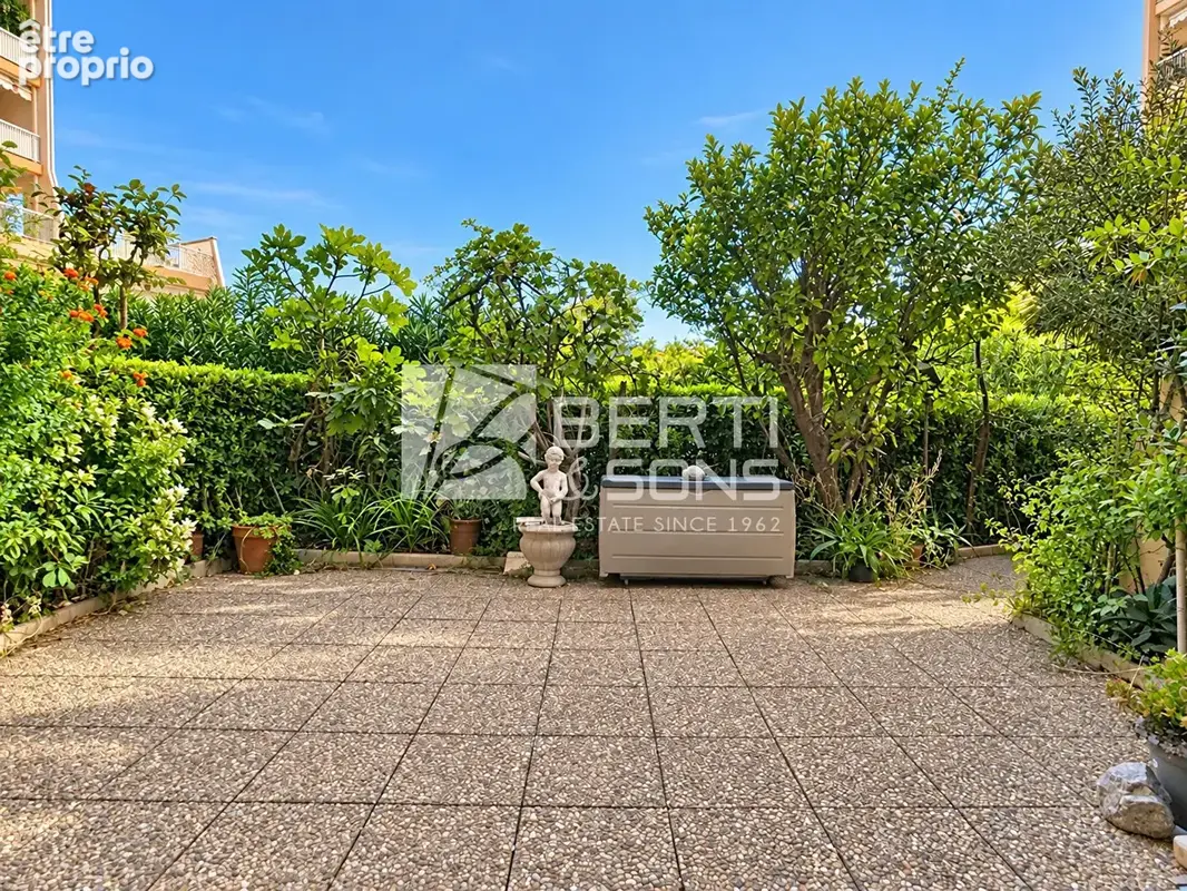 Photo Appartement à Mandelieu-La-Napoule au prix de 270 000€