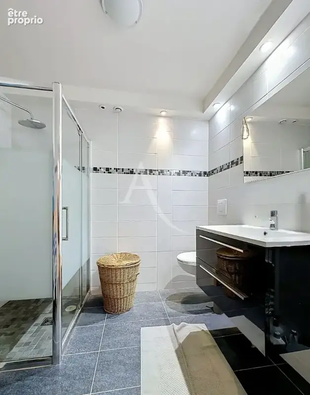 Ensemble immobilier à Longué aux multiples possibilités - photo 13