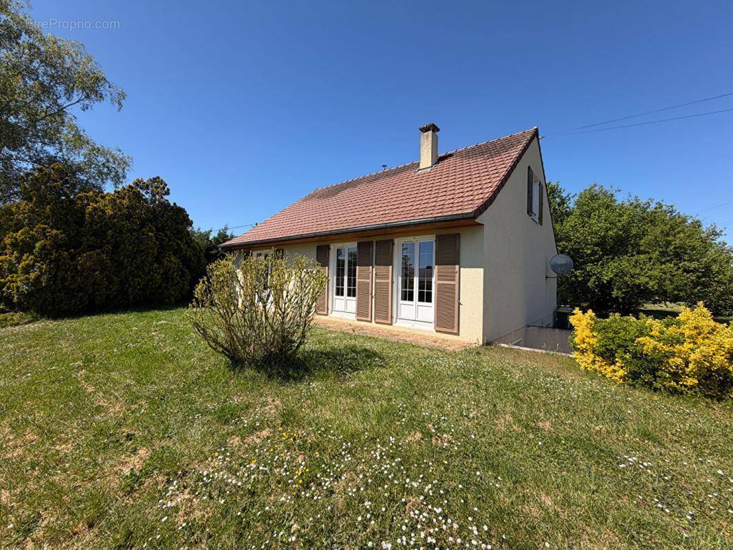 Maison à LA CHARITE-SUR-LOIRE