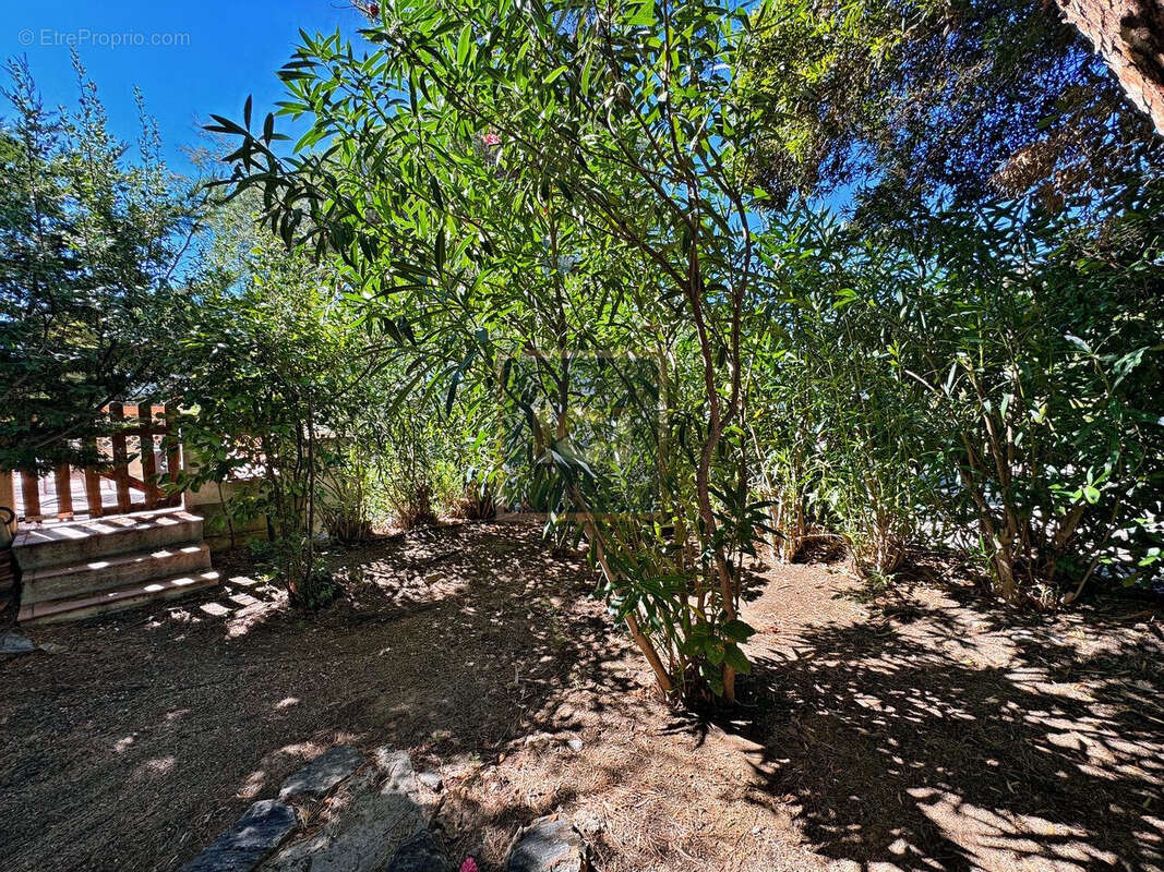 Appartement 52 m² à Sainte-Maxime  - photo 9