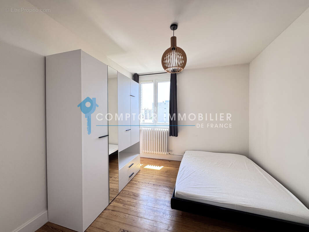 Appartement à ROMANS-SUR-ISERE