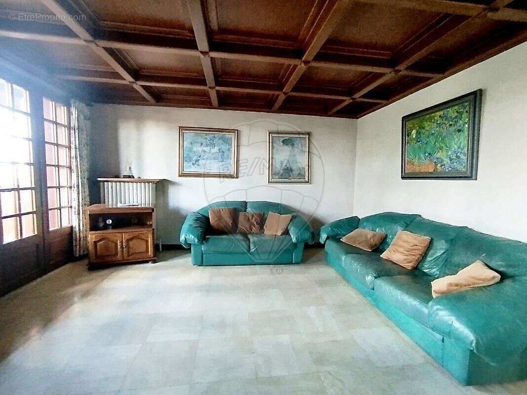 Maison à POMMIERS