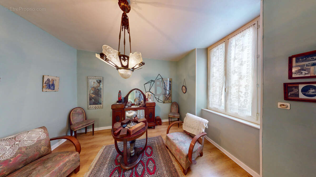 Maison à REQUISTA