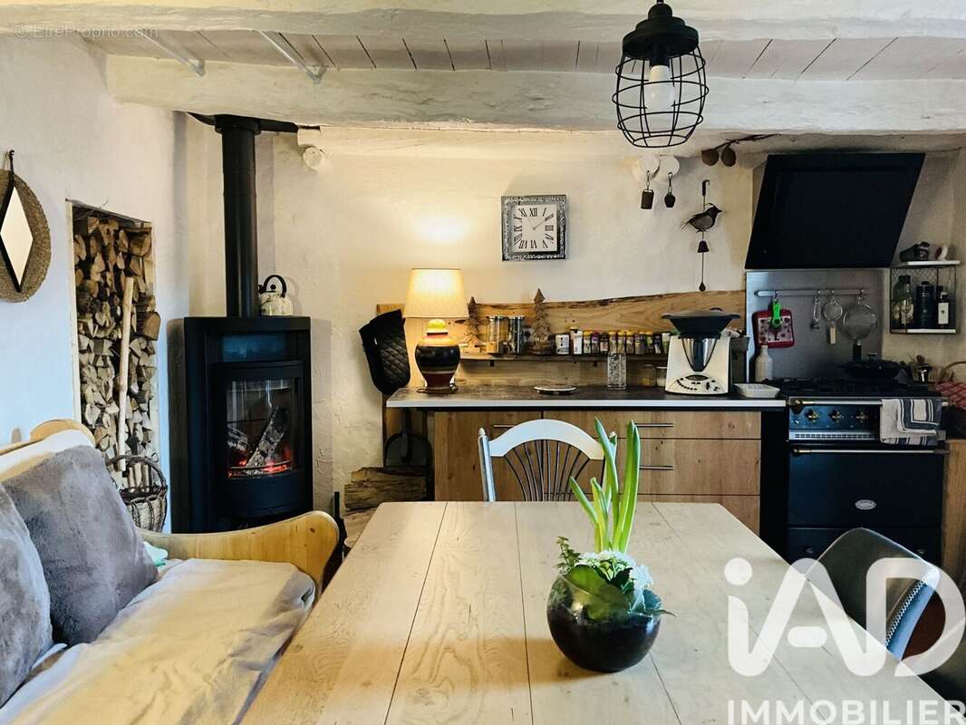 Maison 84 m² à Arre  - photo 6