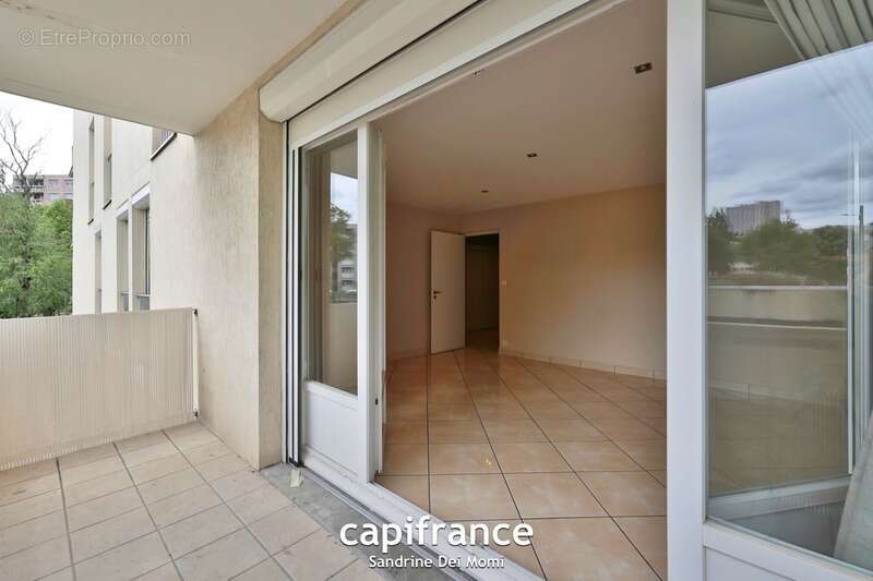 Appartement à TASSIN-LA-DEMI-LUNE