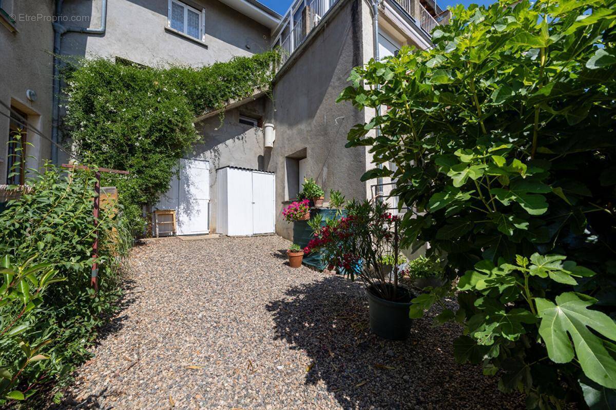 Maison à VIOLAY