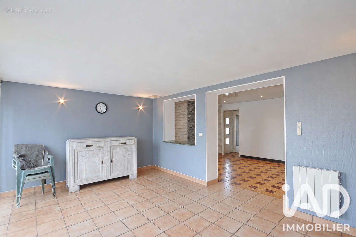 Maison 82 m² à Saint-Nicolas  - photo 2