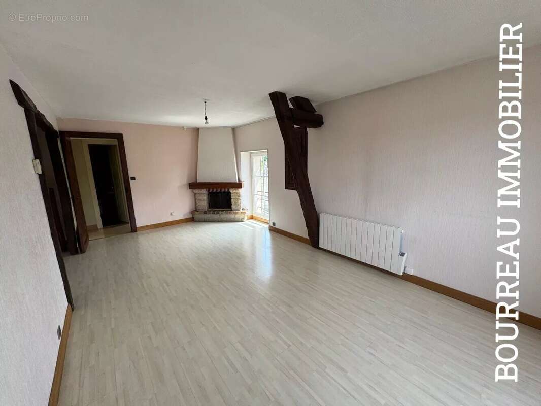 Appartement à JOIGNY