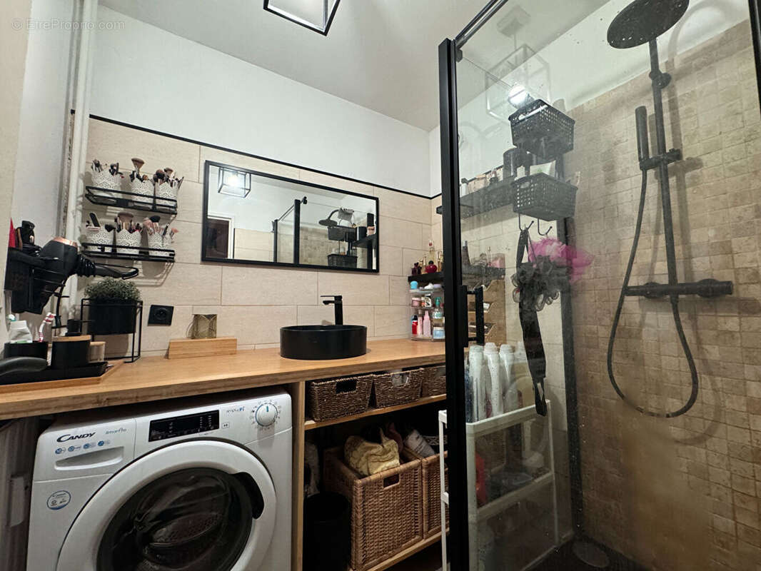 Appartement à SAINT-GRATIEN