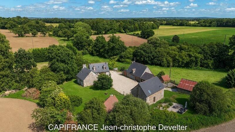 Maison à CEAUCE