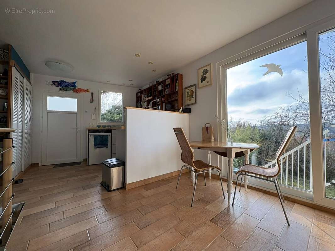 Maison à CHAMPAGNE-SUR-SEINE