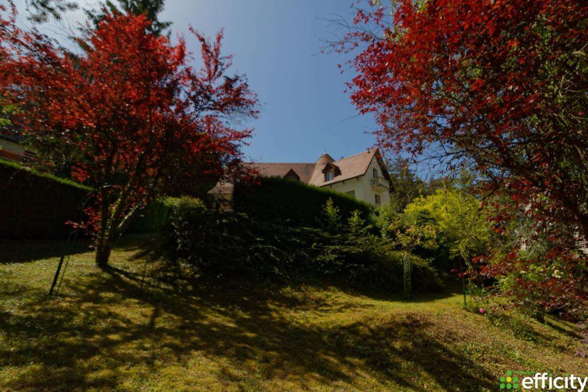 Maison à VELARS-SUR-OUCHE