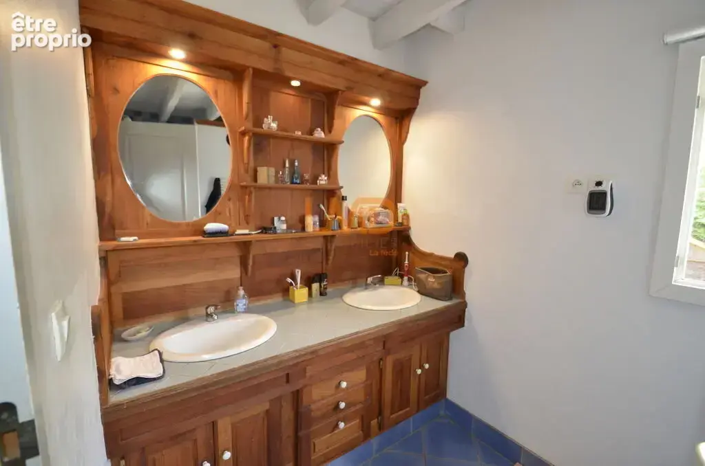 Maison 215 m² et appartement indépendant, grand terrain avec pis - photo 6