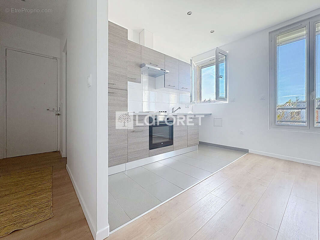 Appartement à ROMAINVILLE