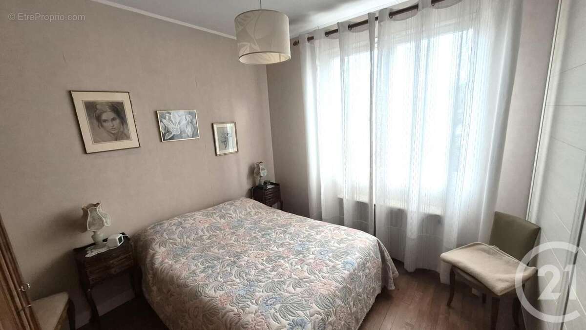 Maison à BONNEUIL-SUR-MARNE