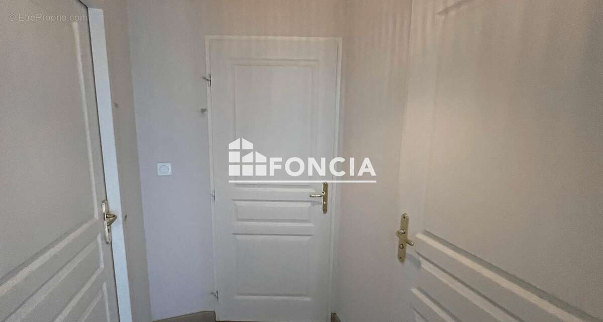 T2 récent  44 m2 en attique Résidence Dôme Impérial - photo 6