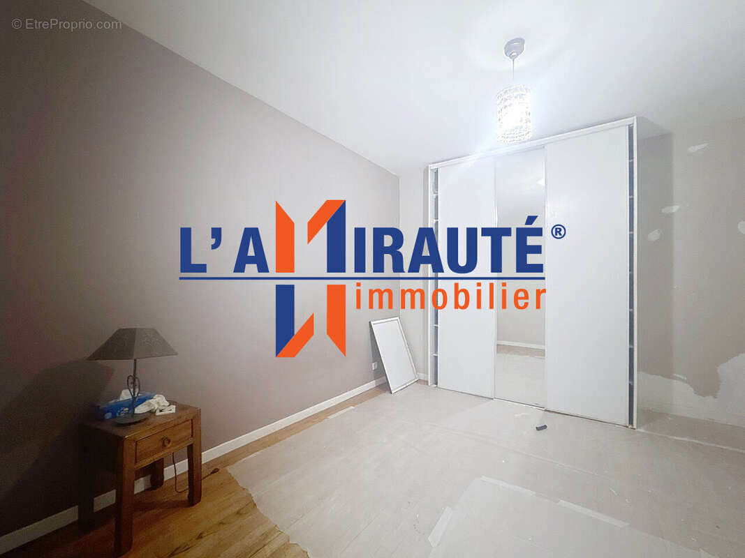 Maison à SARTROUVILLE