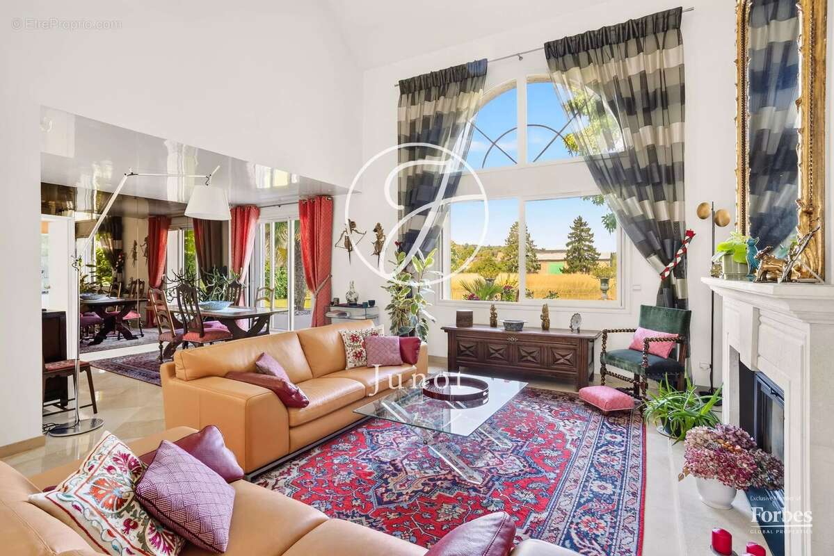 Maison à CROISSY-SUR-SEINE
