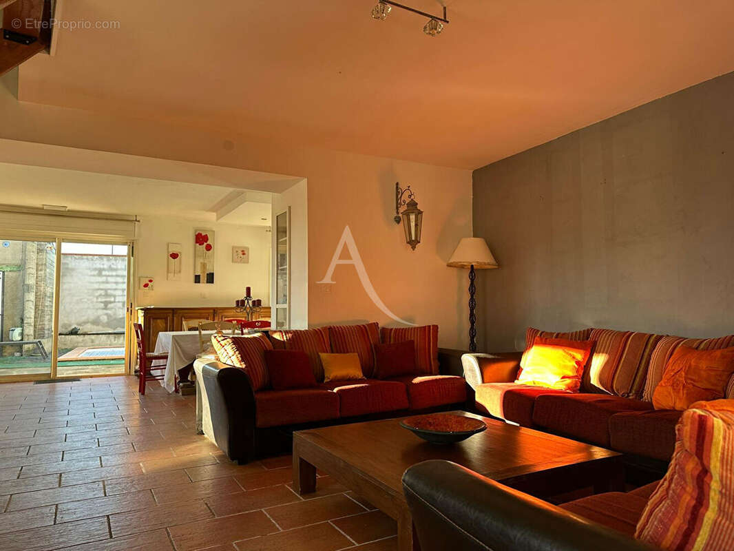 TOULOUSAINE  T6  255m² avec piscine  et salle de cinéma - photo 7