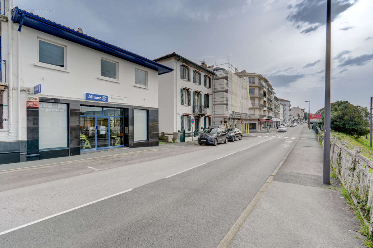 Commerce à HENDAYE