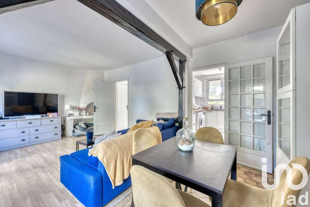 Photo 3 - Maison à LA QUEUE-EN-BRIE