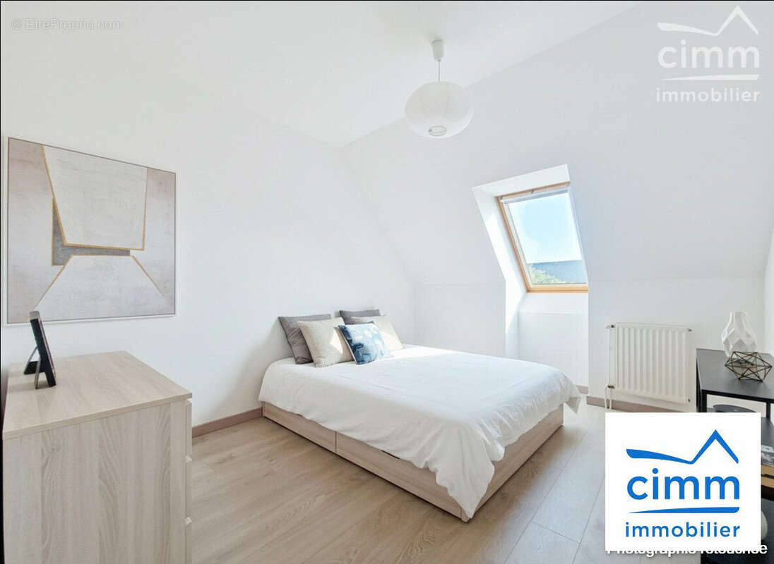 Maison à NOYAL-CHATILLON-SUR-SEICHE