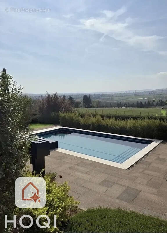 Maison à SAINTE-CONSORCE