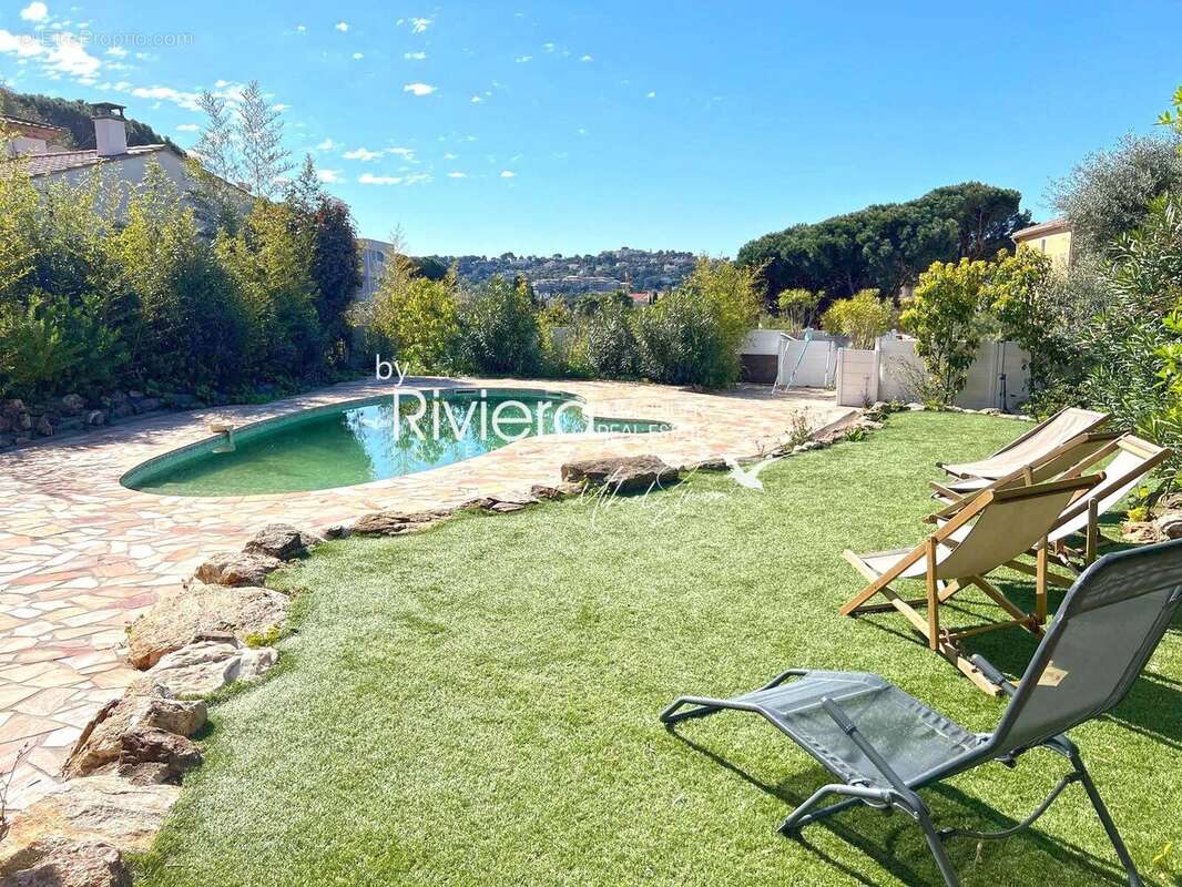 Maison à CAVALAIRE-SUR-MER