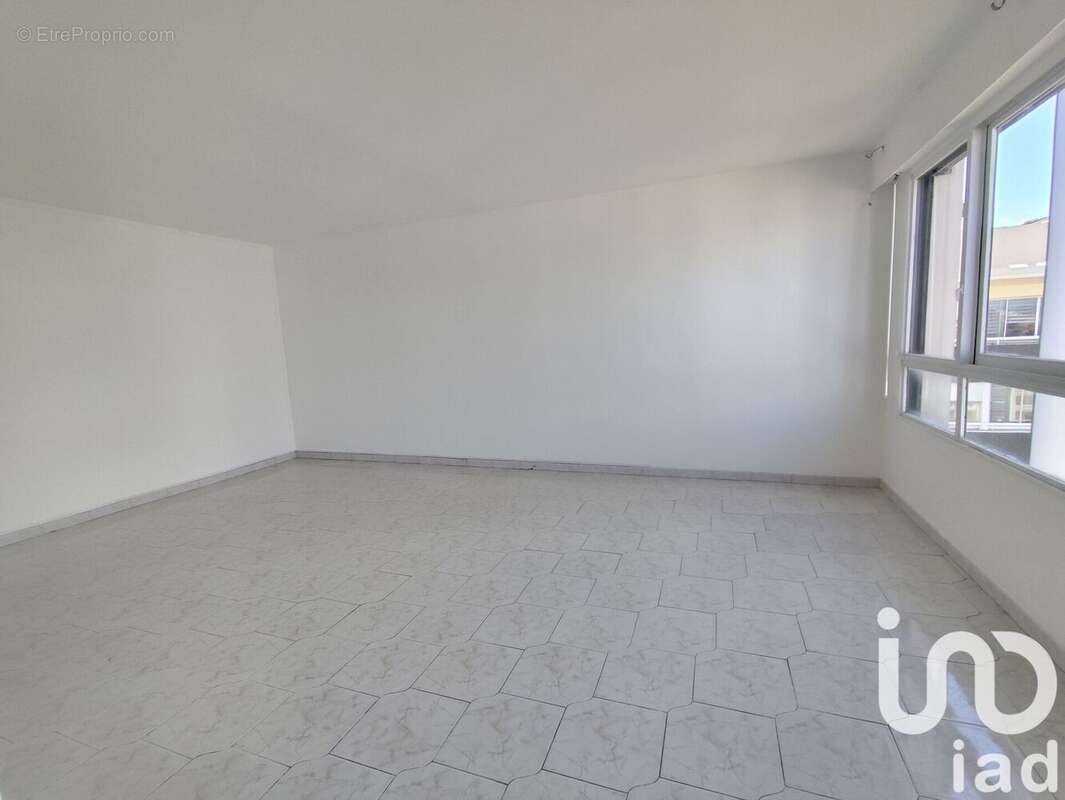 Appartement 101 m² à Sarcelles  - photo 8