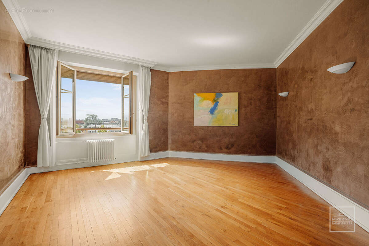 Appartement à LYON-7E