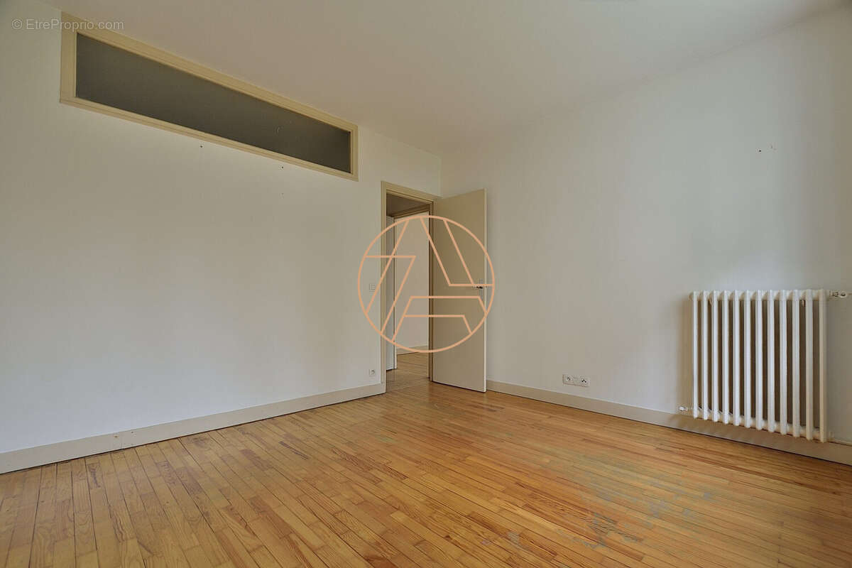 Appartement à NOGENT-SUR-MARNE