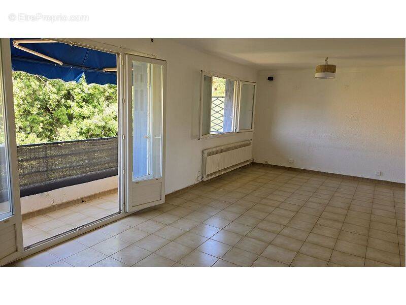 Appartement à LA VALETTE-DU-VAR